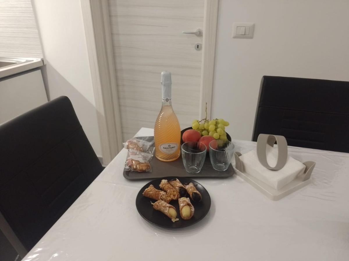 La Maison De Genevieve Διαμέρισμα Aci Trezza Εξωτερικό φωτογραφία