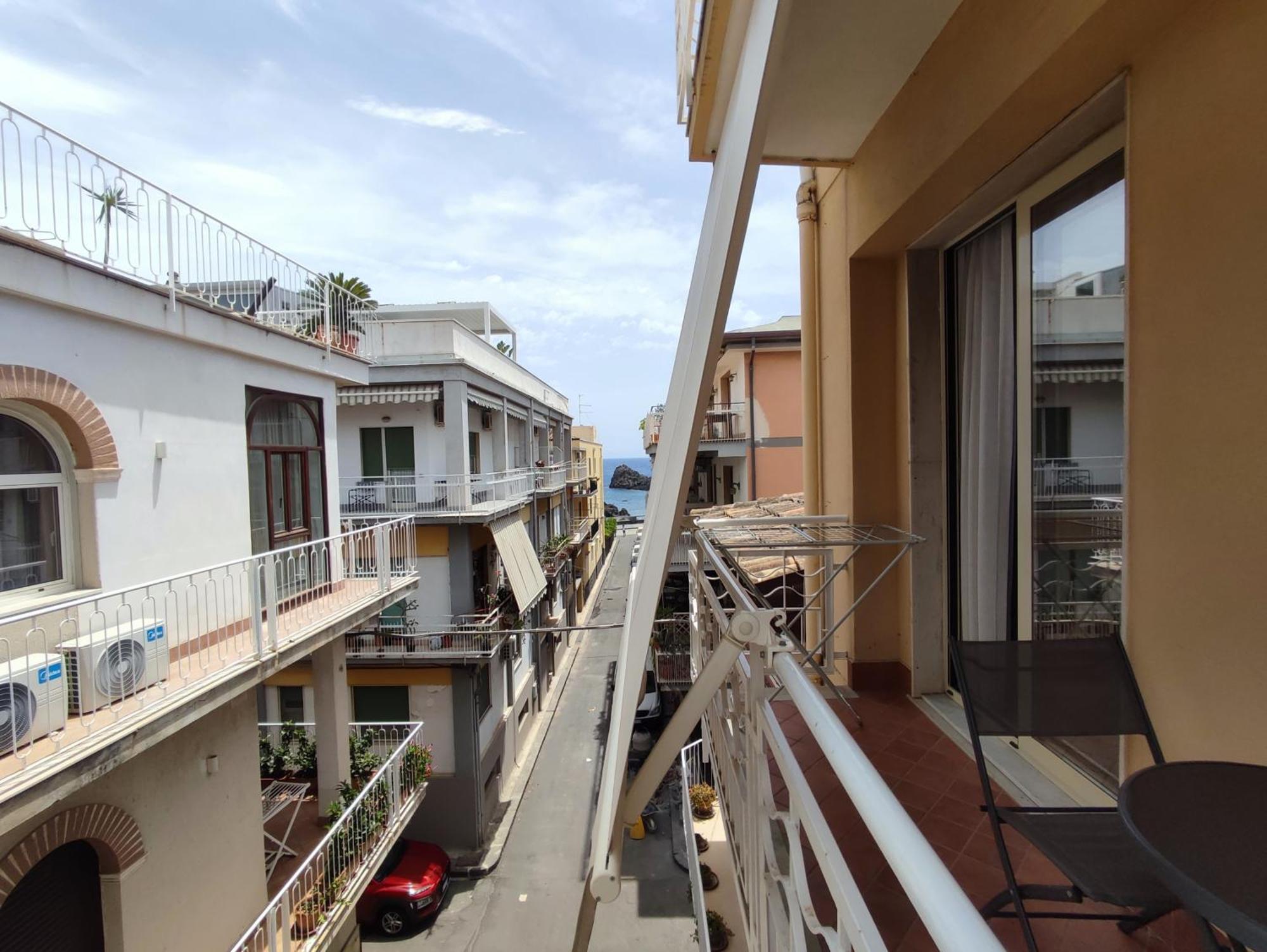 La Maison De Genevieve Διαμέρισμα Aci Trezza Εξωτερικό φωτογραφία